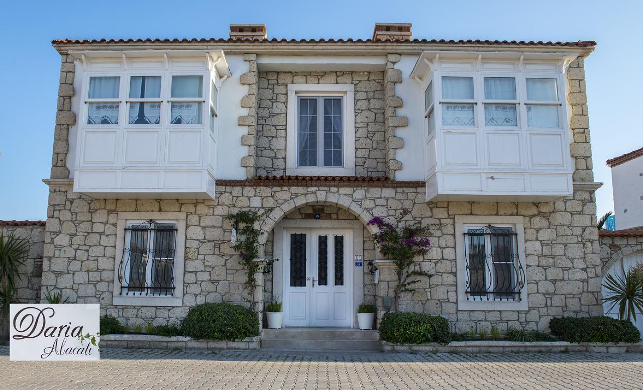 Daria Alaçatı Luaran gambar
